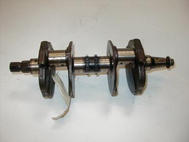 Kurbelwelle im Motor Crank Shaft Honda VF 750 F, RC15, 83-86