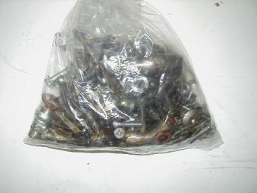 Schrauben + Kleinteile Motor GSF 650 S Bandit ABS 05-06