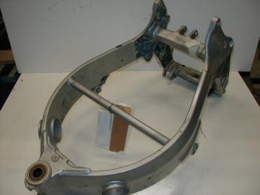 Rahmen mit Brief (EZ: 29.03.2001) Triumph TT 600, 00-03