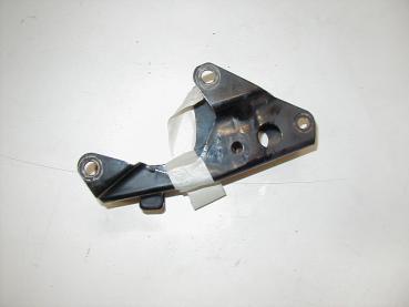 Motorhalter vorne unten Hyosung Karion 125, 03-