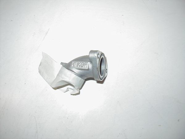 Eingangsrohr am Zylinderkopf Honda SES 125 Dylan, 02-06