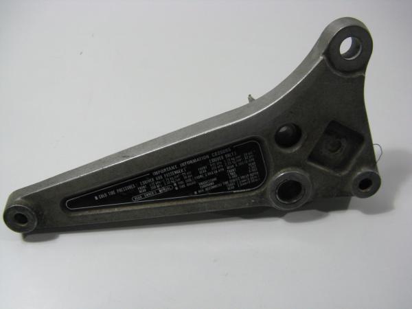 Fußrastenhalteplatte vorne rechts Honda CB 250 RS 80-85