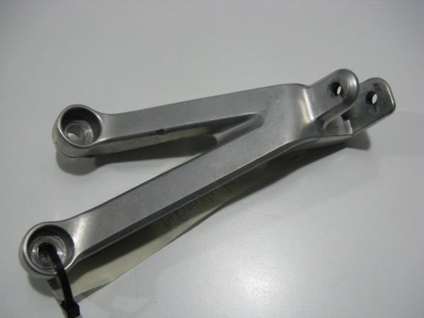 Fußrastenhalter Halter Fußraste hi. li. Honda CBR 900 RR Fireblade, SC50, 02-03