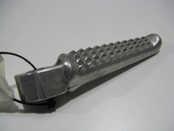 Fußraste Soziusraste Raste hinten rechts Honda CBR 1100 XX, 99-07