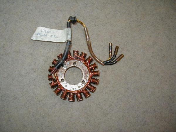 Lichtmaschinen-Stator Kawasaki GPZ 550, 82-83