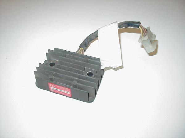 Lichtmaschinenregler Gleichrichter Kawasaki GT 750, 82-