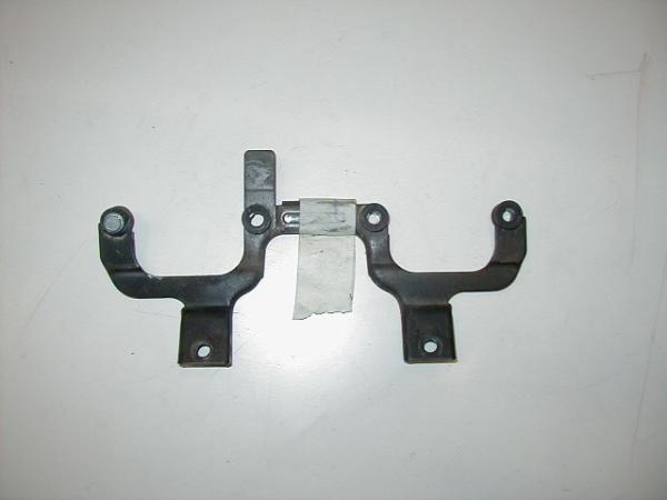 Cockpitarmaturen-Halter Kawasaki GT 750, 82-