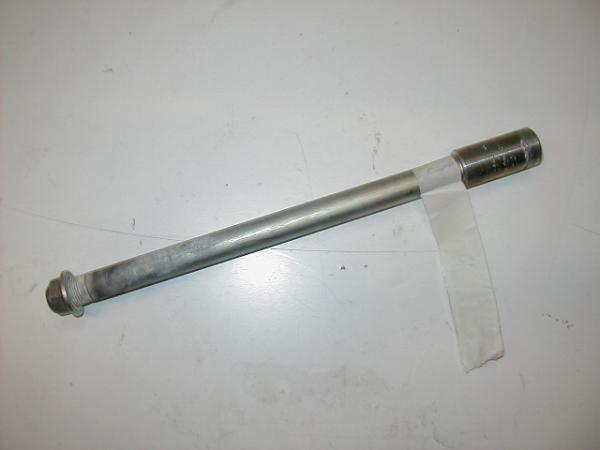 Schwingensteckachse Schwingenachse Achse Schwinge Kawasaki Z 750, ZR750J, 04-06