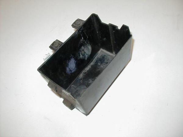 Batteriekasten Batteriehalter Batterie-Halter Kawasaki GTR 1000, 86-93