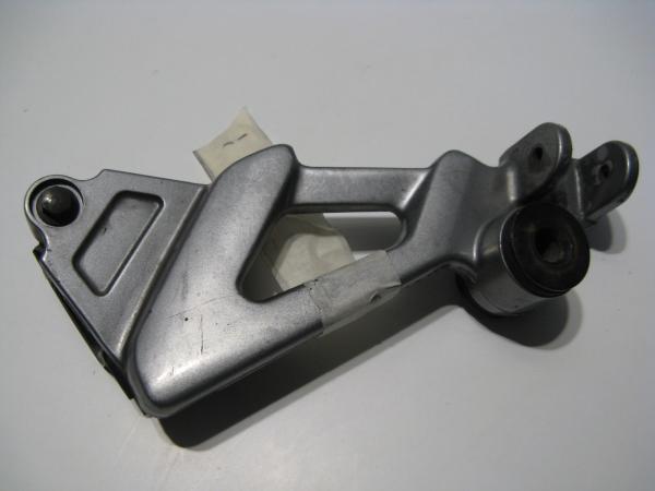 Fußrastenhalteplatte Halter Fußraste hinten links Kawasaki ZZR 1100 ZXT10D 93-01
