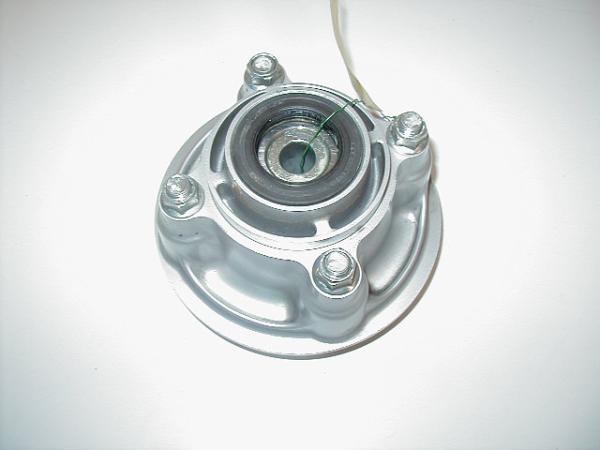 Kettenradaufnahme Kettenradträger Halter Kettenrad Suzuki VL 125 Intruder