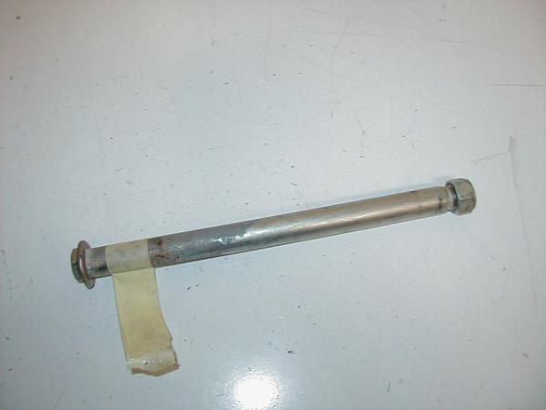 Schwingensteckachse Suzuki GSF 400 Bandit