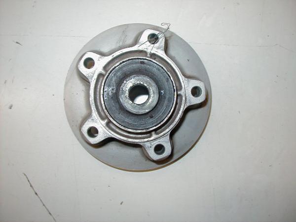 Kettenradaufnahme Kettenradträger Halter Hub Suzuki VZ 800 Marauder