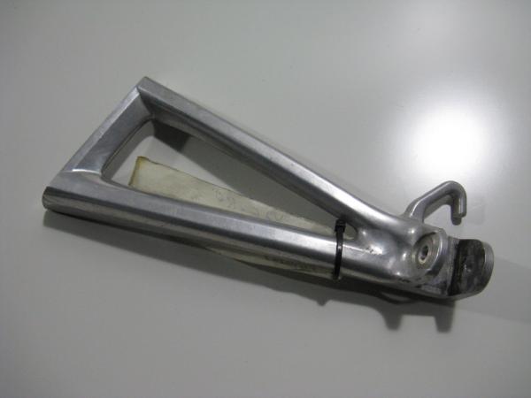 Fußrastenhalter Halter Fußraste hinten links Yamaha YZF-R6, RJ05, 03-04