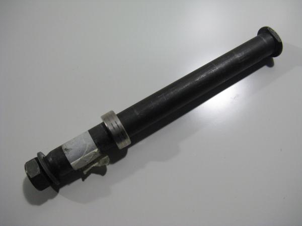 Hinterradsteckachse Hinterachse Achse Hinterrad Yamaha YZF-R6, RJ05, 03-04