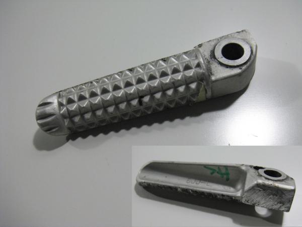 Fußraste Soziusraste Raste hinten links Yamaha YZF-R6, RJ05, 03-04