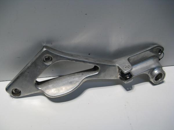 Fußrastenhalteplatte Halter Fußraste hinten links Yamaha TDM 850, 4TX, 96-01