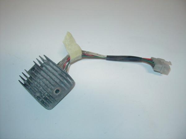 Lichtmaschinenregler Regler Lichtmaschine Yamaha XJ 900 F, 58L, 4BB, 86-94