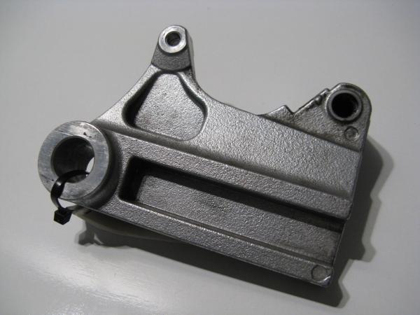 Bremsankerplatte Bremssattel-Halter hinten Triumph TT 600, 00-03