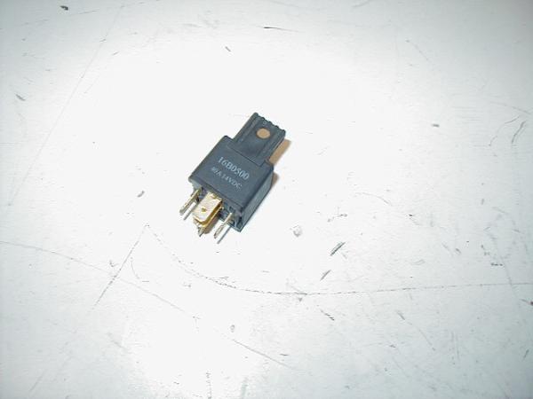 Relais Triumph TT 600, 00-03