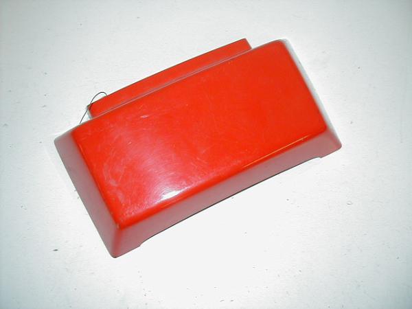 Sitzbankverkleidung Mitte Triumph Daytona, 91-92