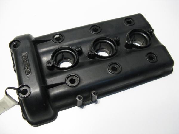 Ventildeckel Motor-Deckel Zylinderkopfhaube Haube Triumph Tiger 885, T709, 99-00