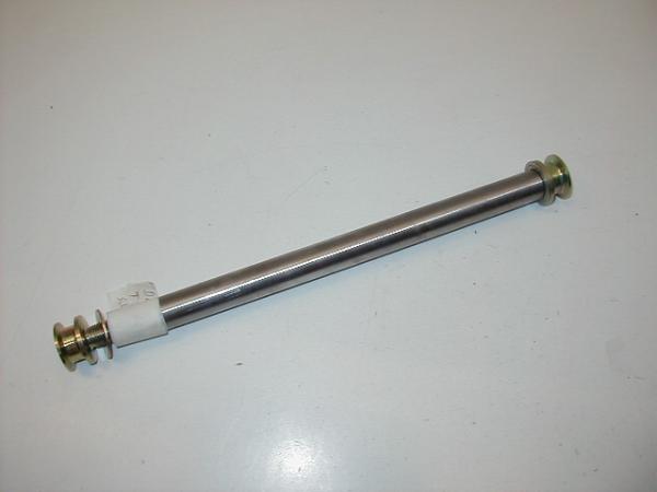 Schwingensteckachse Triumph Daytona 1200, 93-97