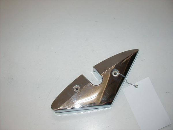 Abdeckung Fußrastenhalter Hyosung GV 125 Aquila, 99-07