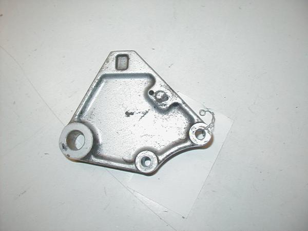 Bremsankerplatte Halter Bremssattel hinten Hyosung GT 125 Naked, 02-09