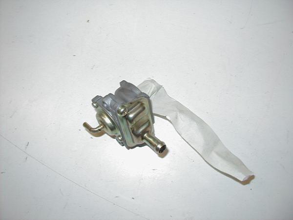 Abgasrückführungsventil Sekundärluftventil Ventil Hyosung GT 650 R, 05-07