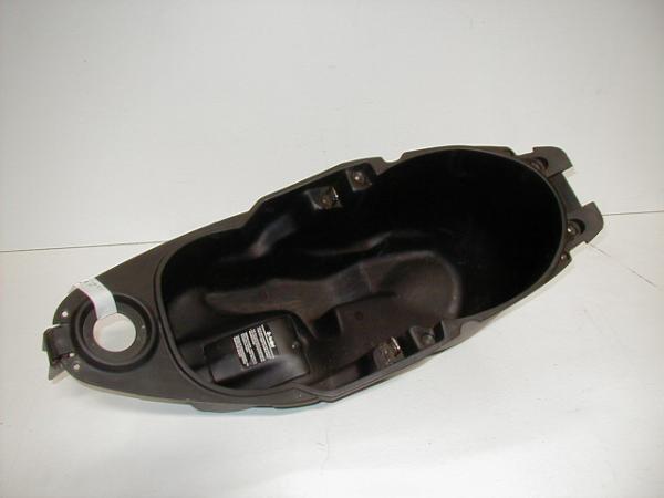 Gepäckfacheinsatz Italjet Millenium 125, 00-03